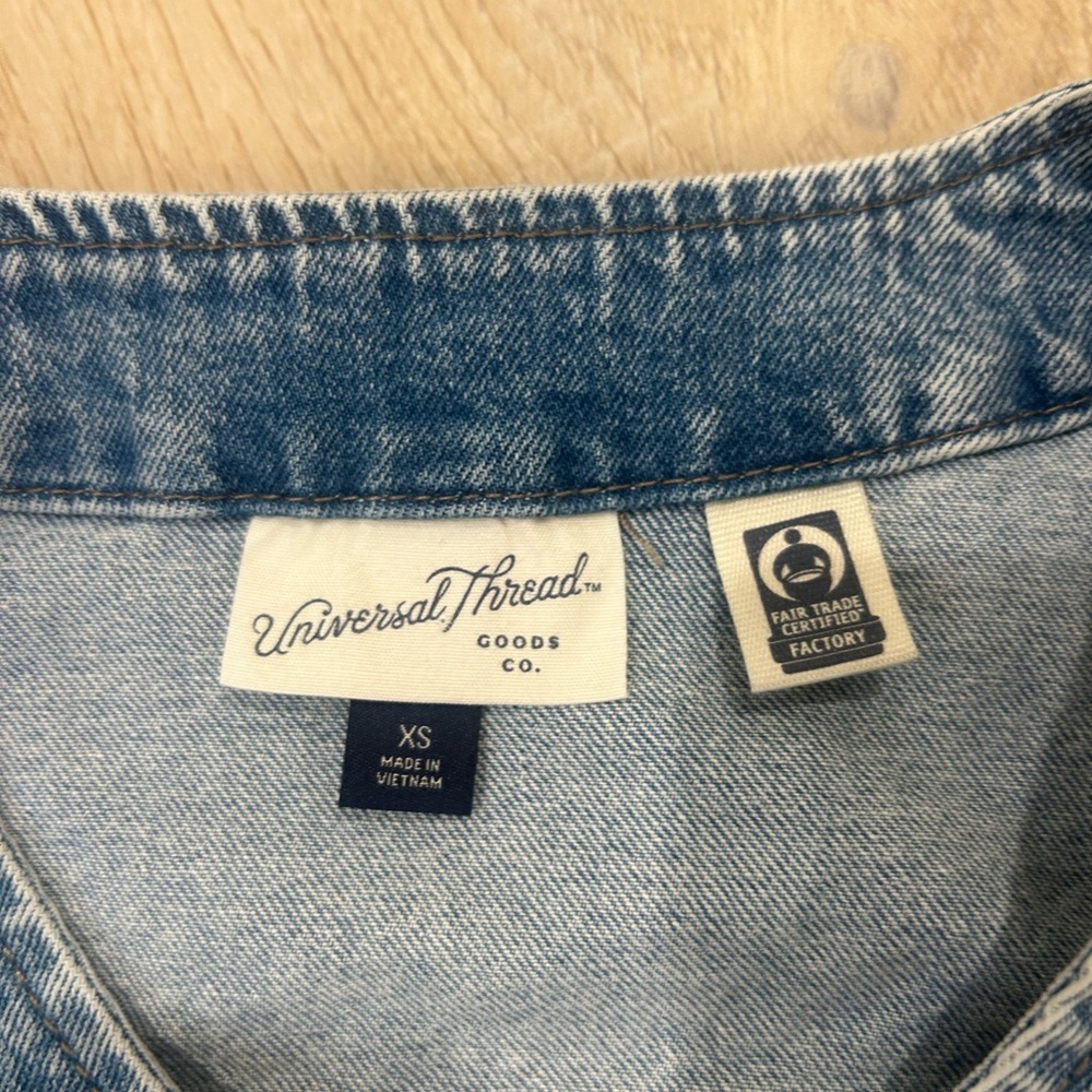 Universal Thread Blue Denim Vest - Picture 3 of 3
